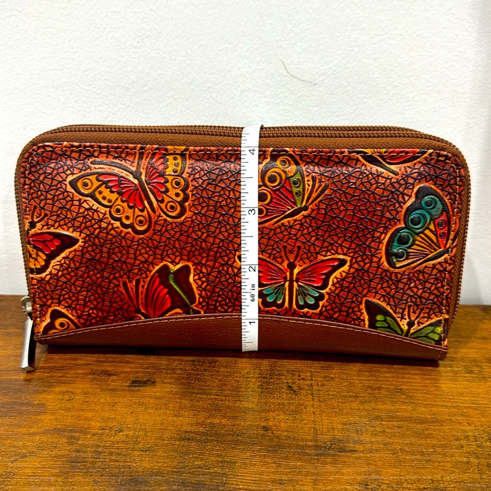 wallet - Picture 4 of 5